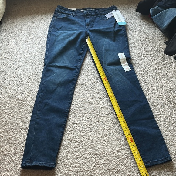 Mid-Rise Rockstar Super-Skinny Jeans - Picture 5 of 6